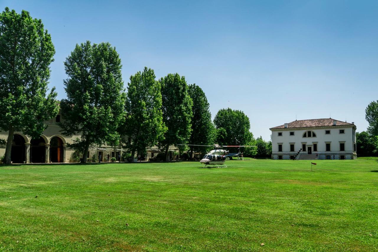 La Barchessa Di Villa Pisani Lonigo Luaran gambar